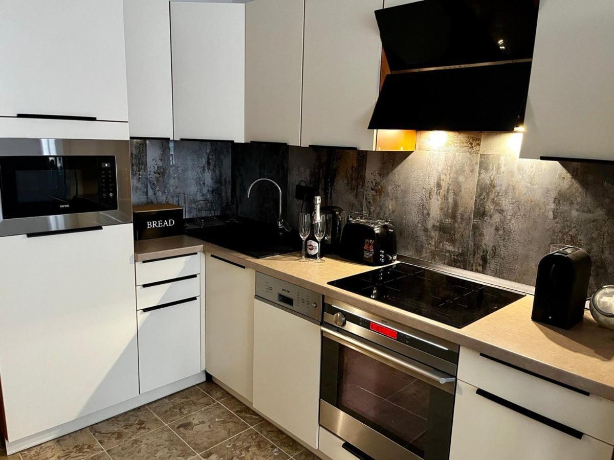 Varga Apartman Sopron Esterno foto