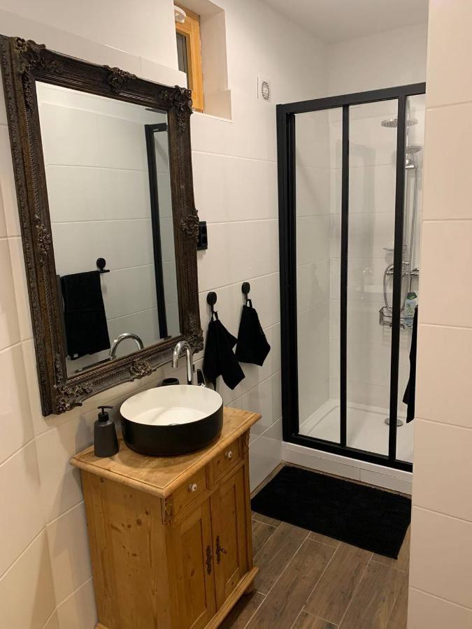 Varga Apartman Sopron Esterno foto